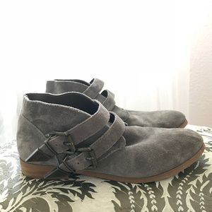 Volcom gray suede booties with side buckles